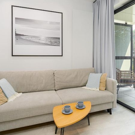 Mare Shellter Rogowo Kolo Kolobrzegu Apartment Exterior photo